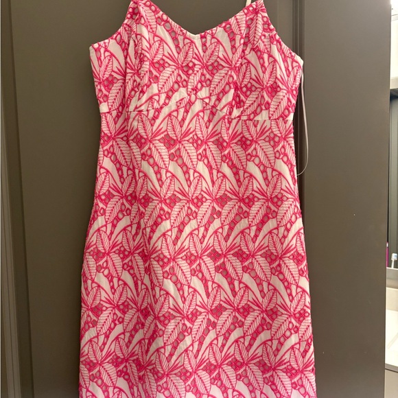crown & ivy Dresses & Skirts - Crown and Ivy Pink and White Dress